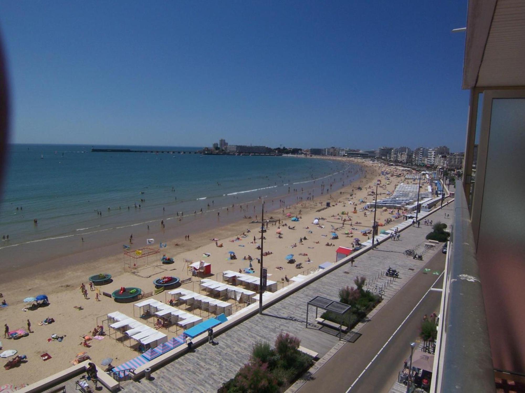 Studio Face Mer Avec Balcon, Proche Commerces Et Plage - Fr-1-197-164 Les Sables-d'Olonne Bagian luar foto